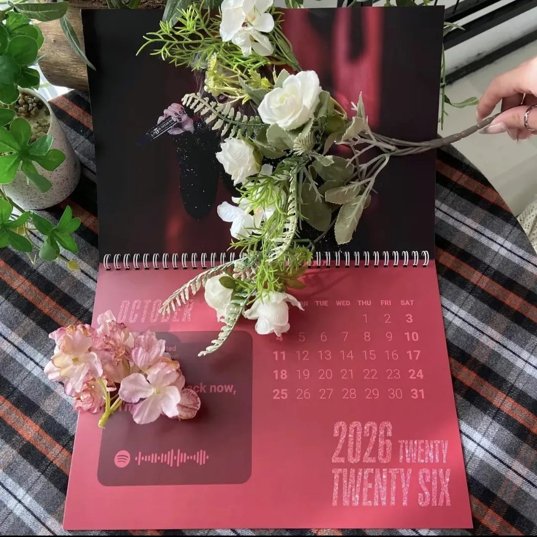 📅Taylor Swift 2026 Calendar: A Year of Magic and Memories